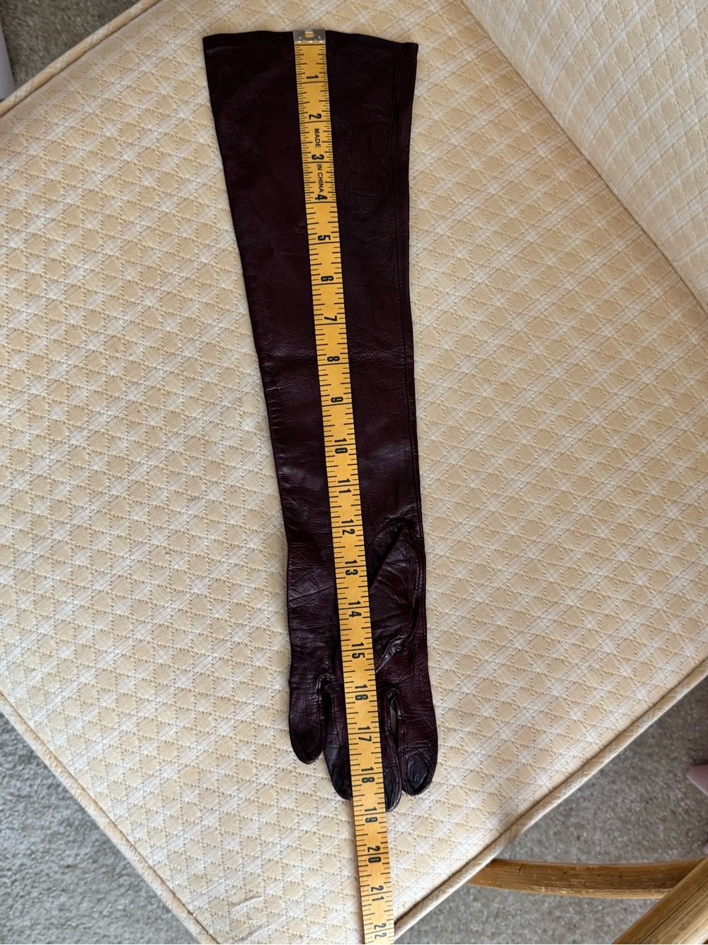 🔹 Burgundy Leather Opera Gloves – Long Over-the-Elbow - Picture 6 of 8